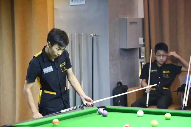 家庭教育培训市场鱼龙混杂，家长何处寻“良方”.