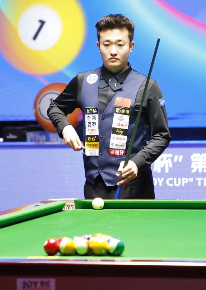 5连胜第一！女排又一21岁主攻崛起：5战轰111分变李盈莹新绝配？.